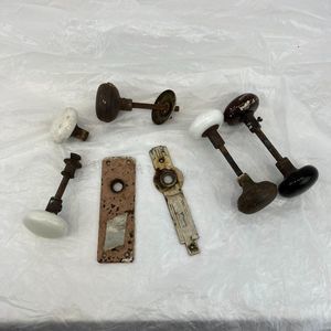 Vtg Antique Ceramic Porcelain Black White Bennington Door Knobs Mortise Keyhole